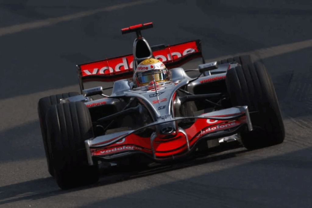 Red, gold, and blue: The colors every fan instantly recognizes