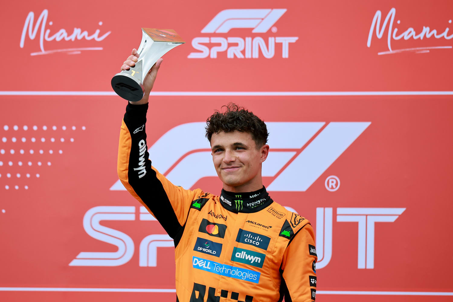 Lando Norris enters public showdown to join F1 legends with prestigious trophy